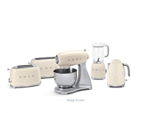 Smeg Krem 2x4 Ekmek Kızartma Makinesi