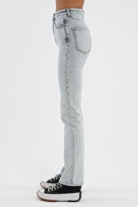 Asit Yıkamalı Açık Mavi Slim Straight Paçası Yırtmaçlı Jean Pantolon C 4556-008
