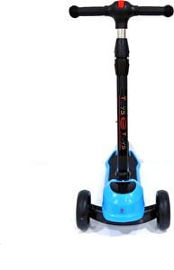 Toys e Toys Toysetoys Müzikli ve LED Işıklı Büyük Üç Teker ve Işıklı Gövdeli Çocuk Scooter