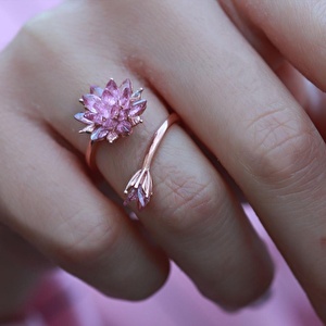 Kuvars Taşlı Lotus Çiçekli Ayarlanabilir Rose Kaplama Gümüş Yüzük