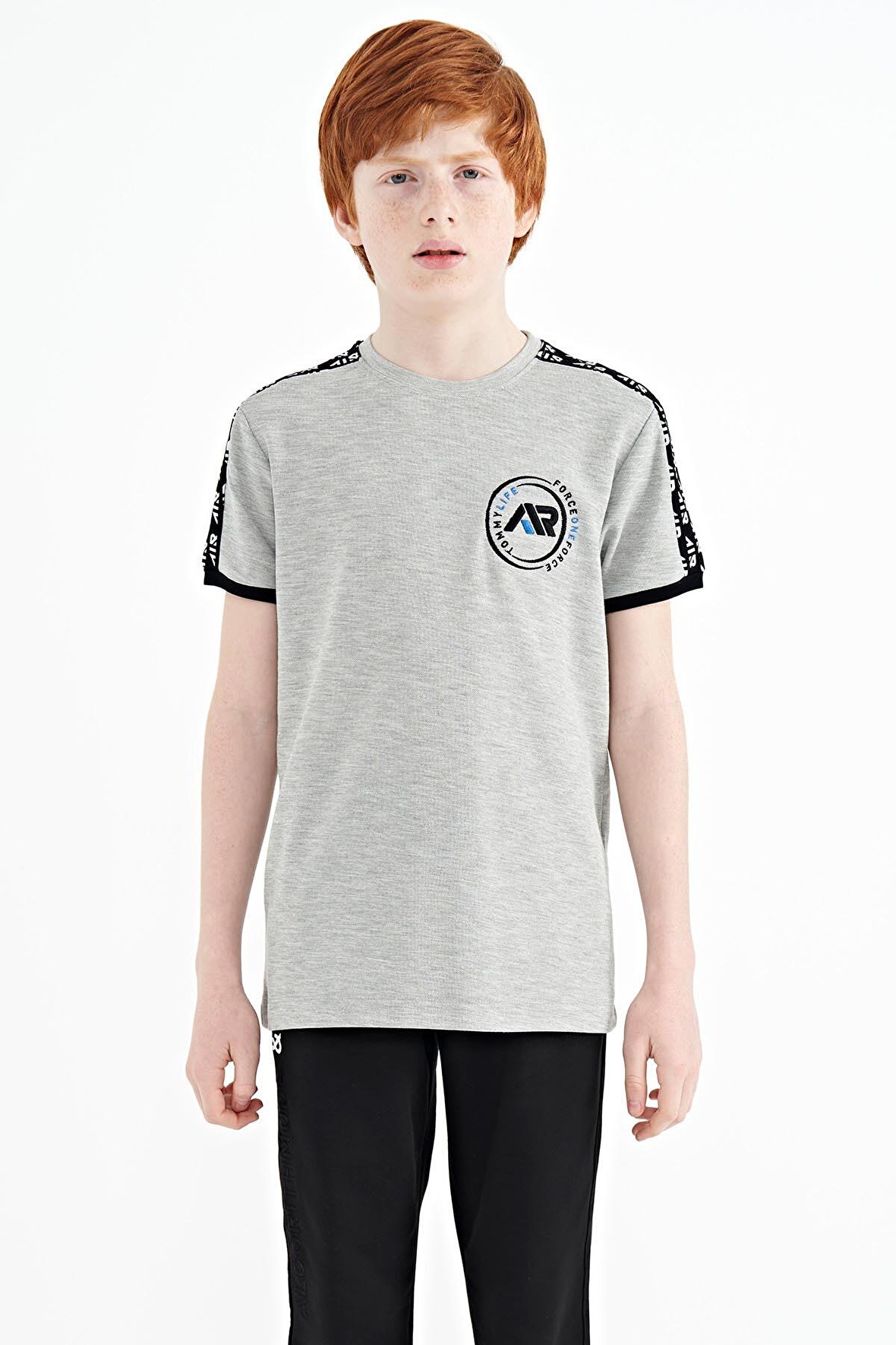 Gri Melanj Omuz Baskı Detaylı Standart Kalıp O Yaka Erkek Çocuk T-Shirt - 11121