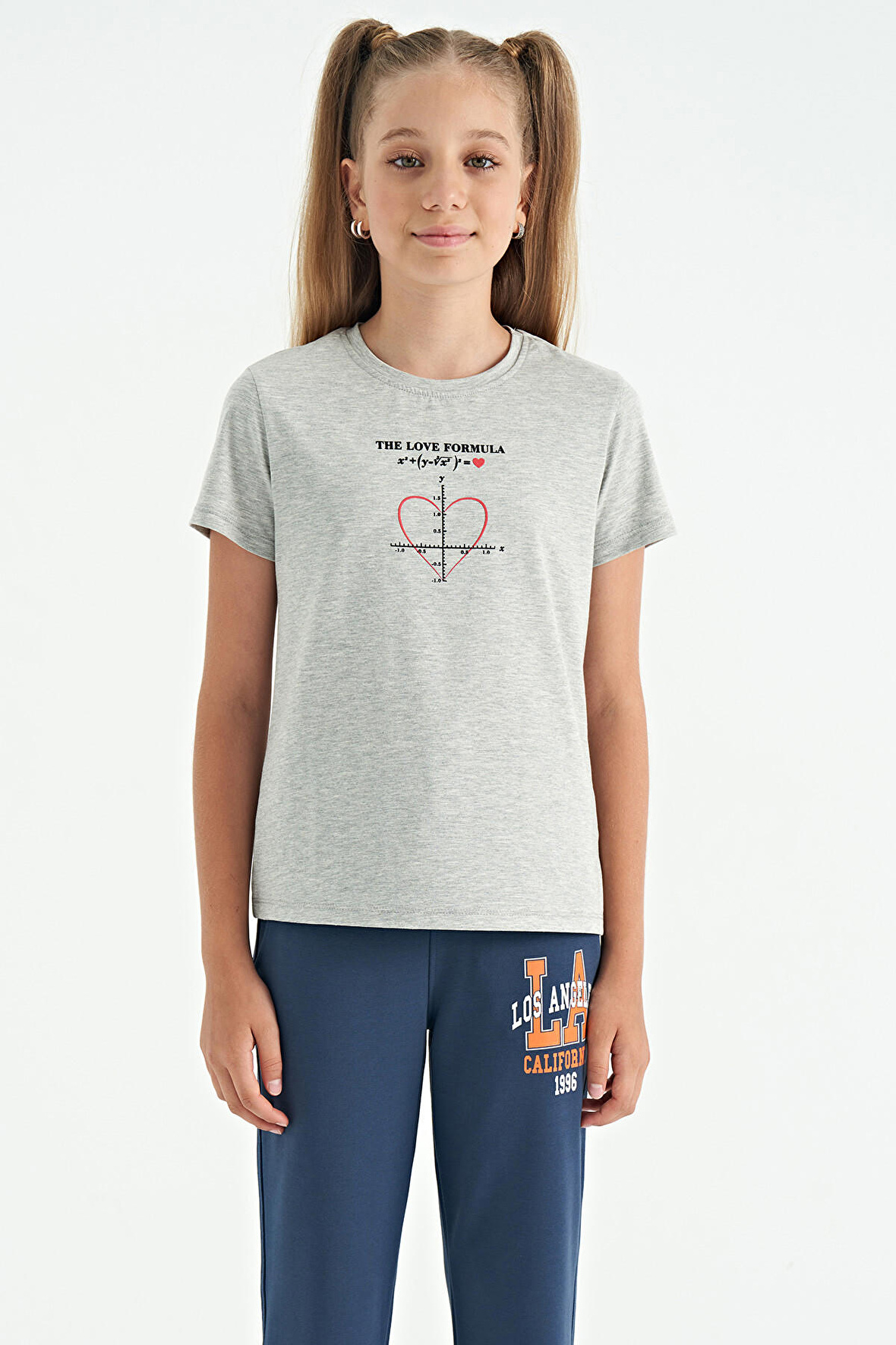 Gri Melanj O Yaka Baskı Detaylı Rahat Kalıp Kız Çocuk T-Shirt - 75129