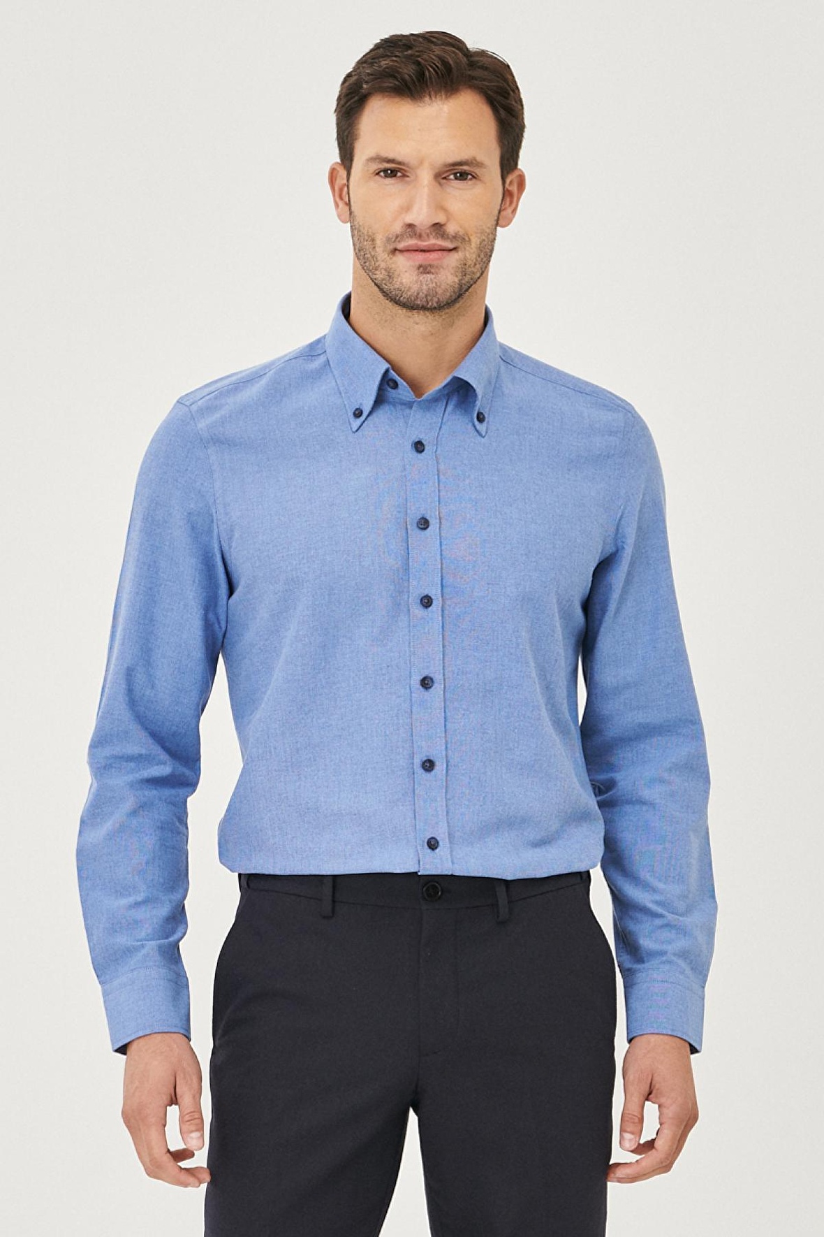 Erkek K.MAVI Düğmeli Yaka Tailored Slim Fit Oxford Gömlek