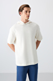 Ekru Pamuklu Kalın Yüzeyi Dokulu Oversize Fit Basic Erkek T-Shirt - 88335