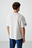 Ekru Pamuklu Kalın Yüzeyi Dokulu Oversize Fit  Baskılı Erkek T-Shirt - 88369