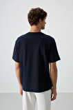 Lacivert Pamuklu Kalın Yüzeyi Dokulu Oversize Fit  Baskılı Erkek T-Shirt - 88367