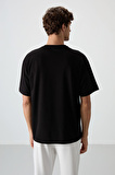 Siyah Pamuklu Kalın Yüzeyi Dokulu Oversize Fit  Baskılı Erkek T-Shirt - 88366