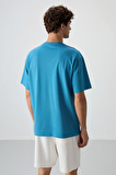 Petrol Mavi Pamuklu Kalın Yüzeyi Dokulu Oversize Fit  Baskılı Erkek T-Shirt - 88366