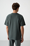 Haki Pamuklu Kalın Yüzeyi Dokulu Oversize Fit  Baskılı Erkek T-Shirt - 88365