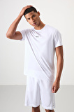 Beyaz Polyester Nefes Alan Dokulu İnce Esnek Standart Fit Erkek Performans T-Shirt - 88384