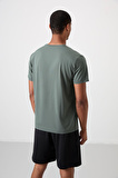 Haki Polyester Nefes Alan Dokulu İnce Esnek Standart Fit Erkek Performans T-Shirt - 88384