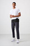 Beyaz Polyester Nefes Alan Dokulu İnce Esnek Standart Fit Erkek Performans T-Shirt - 88383