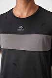 Siyah Polyester Nefes Alan Jakarlı İnce Esnek Standart Fit Erkek Performans T-Shirt - 88398