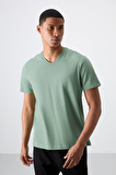 Açık Yeşil Basic Kısa Kol Standart Kalıp V Yaka Erkek T-Shirt - 87912