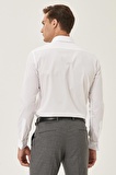 Erkek Beyaz Ütülemesi Kolay Slim Fit Dar Kesim Klasik Yaka Pamuklu Gömlek