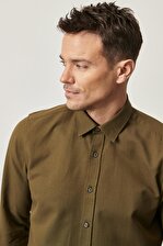Erkek Haki Tailored Slim Fit Dar Kesim Düğmeli Yaka Oxford Gömlek