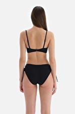 Siyah Straplez Kaplı Bikini Üst