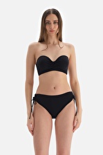 Siyah Straplez Kaplı Bikini Üst