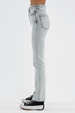 Asit Yıkamalı Açık Mavi Slim Straight Paçası Yırtmaçlı Jean Pantolon C 4556-008