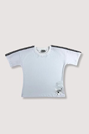 Erkek Çocuk Tişört Beyaz Yazlık Kısa Kol T-shirt Siyah Şeritli Style World Aksesuarlı 7-8 Yaş