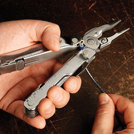 Leatherman Super Tool 300 Black Pense