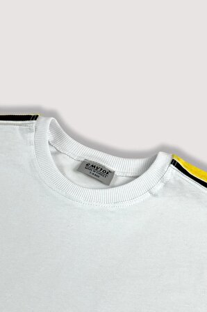 Erkek Çocuk Tişört – Beyaz Yazlık Kıso Kol T – Shirt – Sarı Şeritli World Aksesuarlı – 5 – 6 Yaş