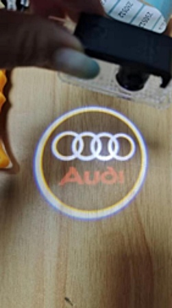 Audi A4 kapı altı logo hayalet logo 2003 sonrası