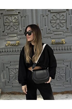  Kadın Siyah Zara Model Kapaklı Üç Bölmeli Çapraz kol ve omuz Çantası.