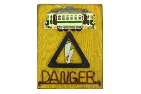 Tabela Tehlike Tranvay Figürlü Vintage Kapı Yazısı Hediyelik