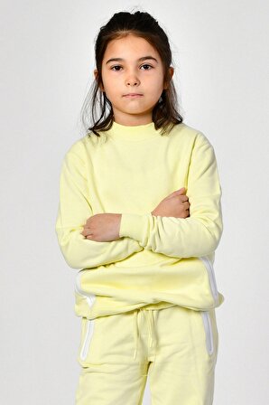 Noori Noori Bisiklet Yaka Cepli Kız Çocuk Sweatshirt  - Limon Sarısı