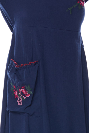 Şile Bezi Lacivert Uzun Kollu Nakış Detaylı Elbise