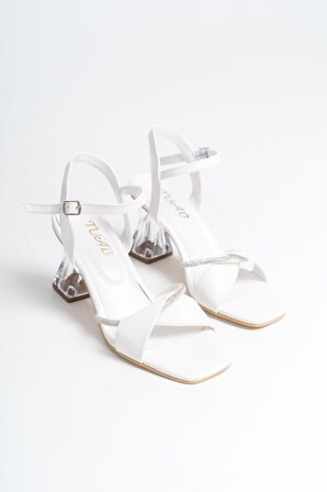 Thayer Beyaz Mat Deri Kadın Şeffaf Topuklu Ayakkabı