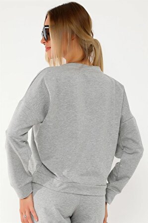 Basic Yuvarlak Yaka Oversize Uzun Kol Rahat Likralı Sweat