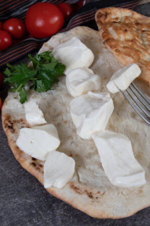 Antep Peyniri ( İnek ) Az Tuzlu Salamura 2,5 Kg