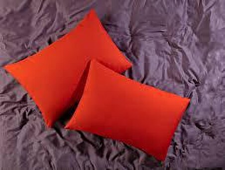 Kırmızı düz renk ikili yastık kılıfı