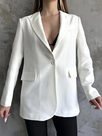 Brg Clothing Beyaz Vücuda Tam Oturan Düğmeli Blazer Ceket