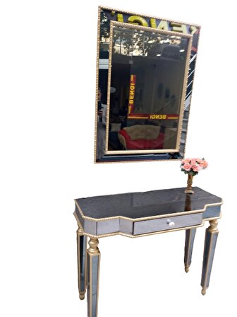 Dresuar HAYAL Model Çekmece Geniş tabla Gold  Cam Ayna Kaplama ayak el yapım Nakışlı ayna El Yapım