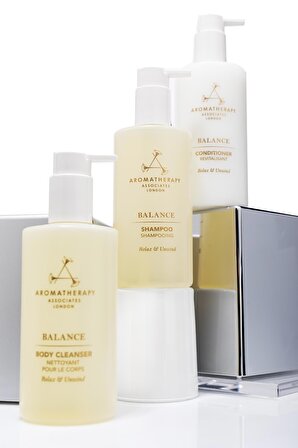 Aromatherapy Associates Balance Shampoo 300 ml + Conditioner 300 ml + Body Cleanser 300 ml