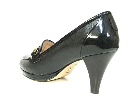 Zenay Siyah Topuklu Bayan Ayakkabı