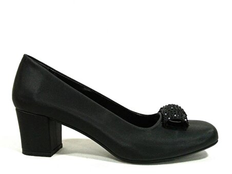 Şener Siyah Fiyonklu Topuklu Kadın Ayakkabı