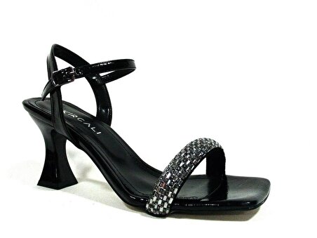 Kırcalı Siyah Gümüş Tek Bant Sandalet Topuklu Ayakkabı