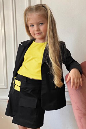 Kız Çocuk Sıfır Kol Bluzlu ve Çift Kemer Detaylı Sarı Şort Etekli Takım