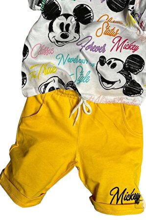 Erkek Çocuk Mickey Desen ve Rengarenk Yazı Baskılı Sarı Şortlu Takım