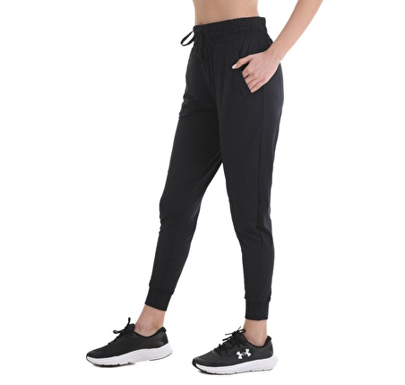 A1369385-001-001 Under Armour New Fabrıc Hg Armour Pant Kadın Eşofman Altı Siyah