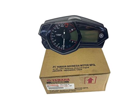 Yamaha YZF R25 Kilometre Saati