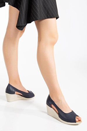 Dolgu Taban Burun Açık Pencereli Ortopedik Suni Deri Lacivert Kadın Dolgu Topuk Ayakkabı
