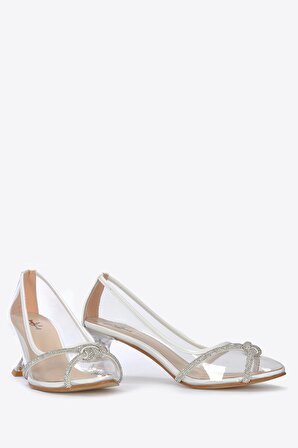 Kadın Beyaz Klasik Topuklu Ayakkabı VZN24Y-036
