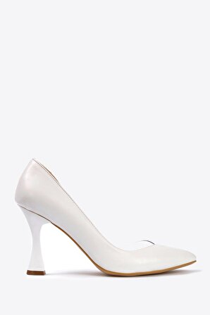 Kadın Beyaz Klasik Topuklu Ayakkabı VZN24Y-061