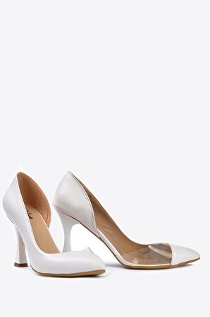 Kadın Beyaz Klasik Topuklu Ayakkabı VZN24Y-061