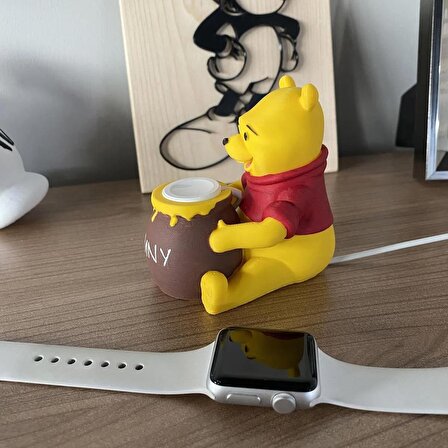 Apple Watch Stand Winnie The Pooh El Boyaması Figür Sevimli Ayı Akıllı Saat Stand Uyumlu